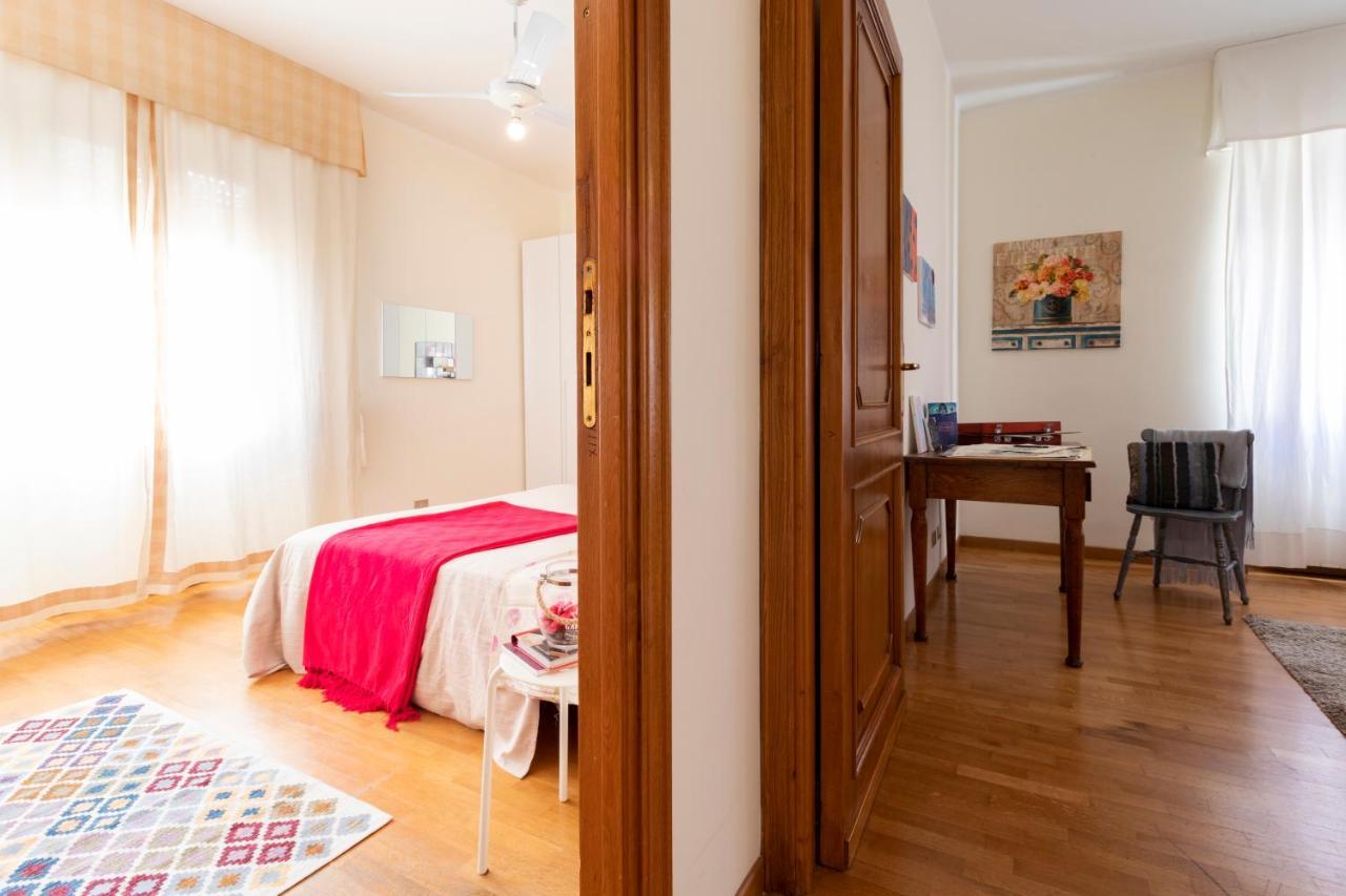 Casa Holmann Appartamento Olbia Esterno foto